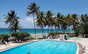 Kasa Los Corales Studio For 2 Pool Beach Parking